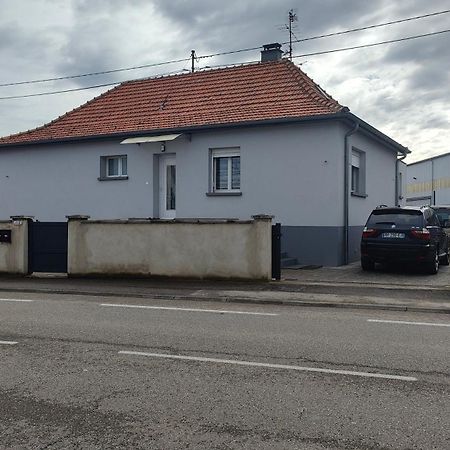 Bel Appartement F2 Entierement Renove Селеста Экстерьер фото