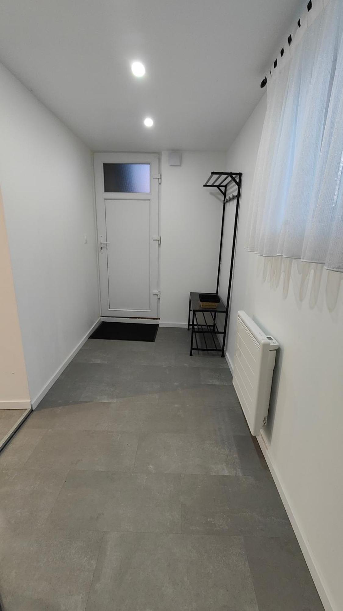Bel Appartement F2 Entierement Renove Селеста Экстерьер фото